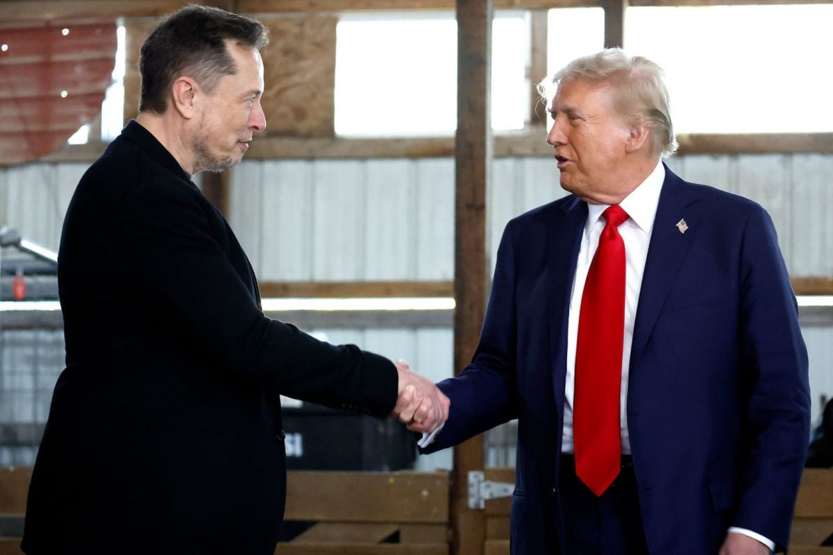 ​Илон Маск лично предложил Трампу замедлить Украине Starlink — The Telegraph