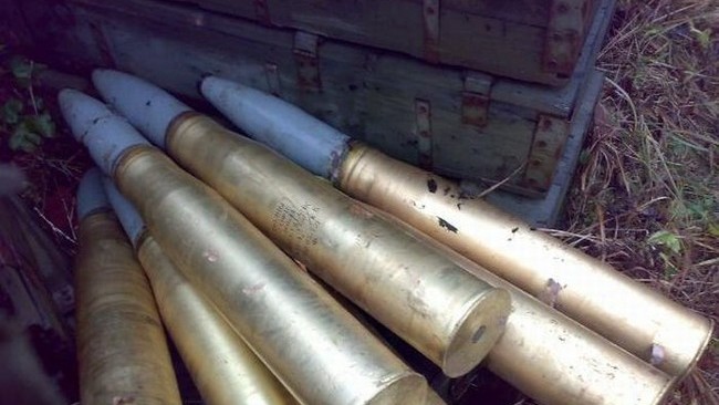 Российские кураторы отправили на оккупированный Донбасс пять вагонов с боеприпасами для боевиков "ЛДНР" - разведка
