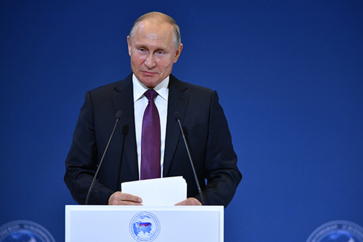 Новый уровень цензуры: в России запретили фильм о свержении Путина