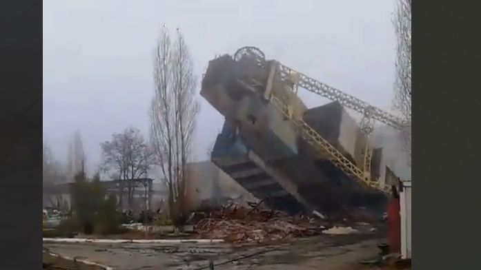 Появилось видео, как россияне на Луганщине разрушили шахту: "Вот вам и "Краснокутская", помаши рукой!"