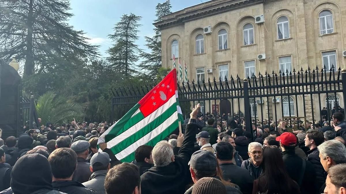 Кремль мстит Абхазии за отказ сдать землю российским олигархам – начата торговая война