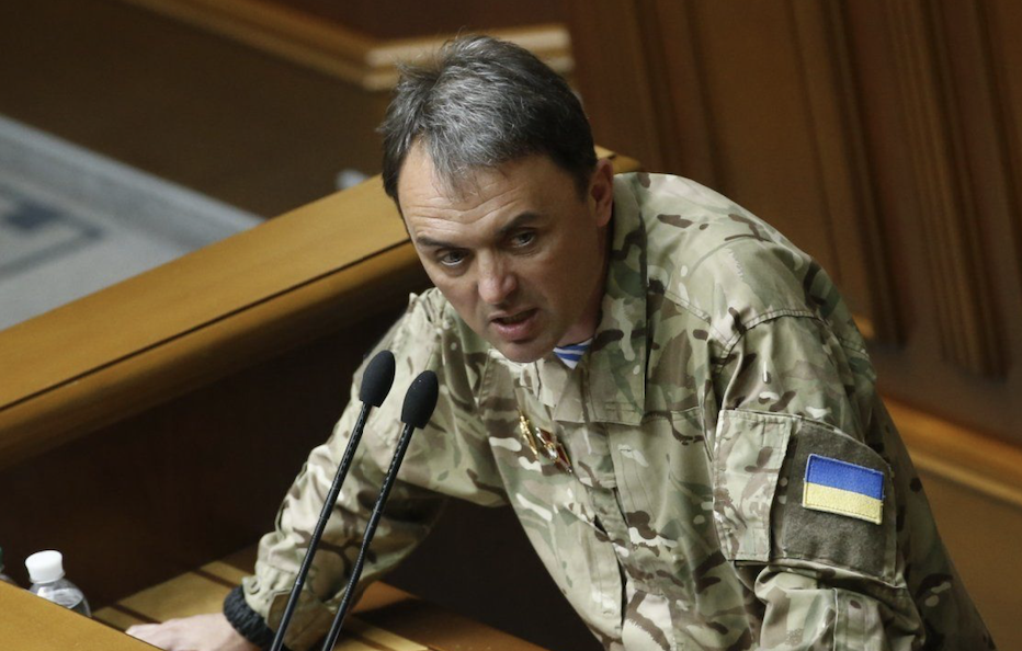 Игорь Лапин призвал добровольцев батальонов "Айдара", "Донбасса", "Азова" и "Правого Сектора" быть готовыми