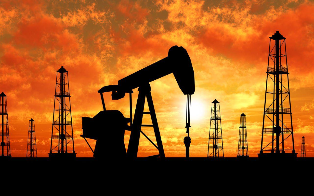 Цены на нефть рухнули после заявления компании Moderna про штамм "Омикрон"