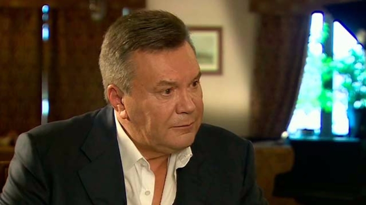СМИ назвали пять мест, где Россия может прятать сбежавшего из Украины Виктора Януковича, - кадры