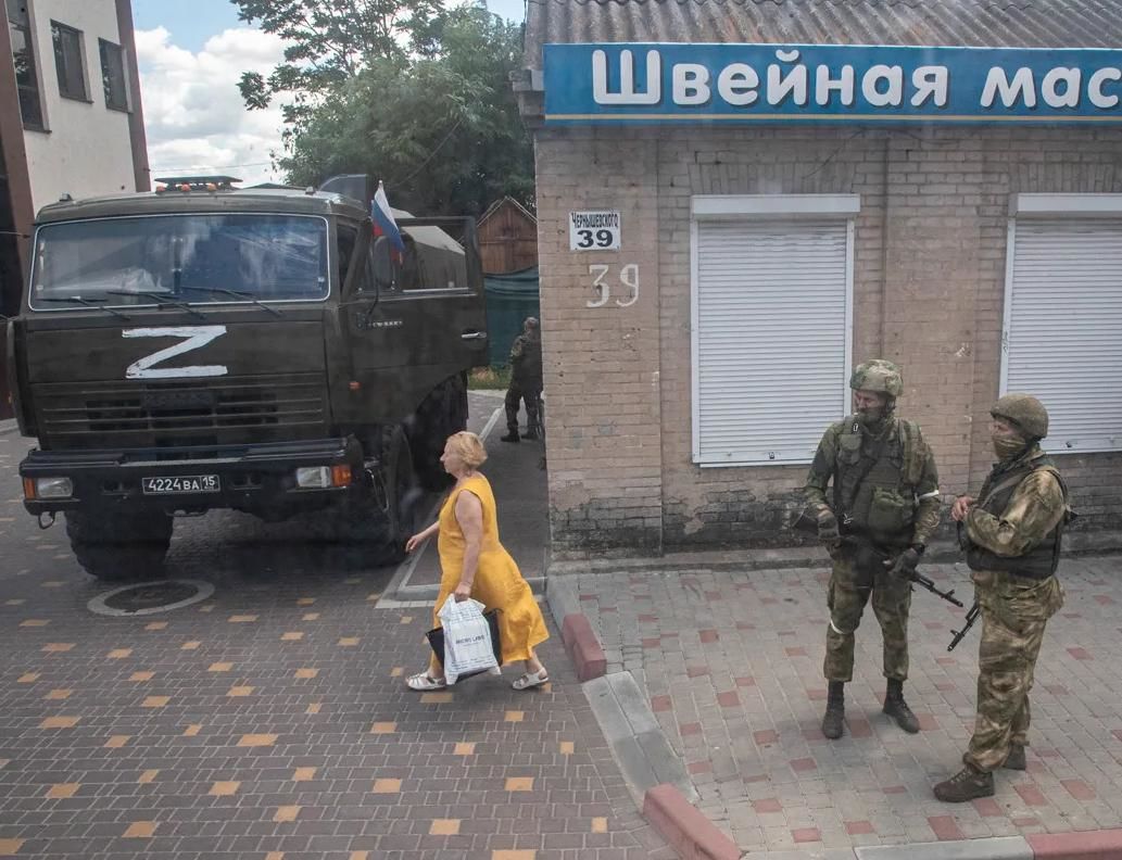 ​На Мелитопольщине оккупанты строят новую линию обороны, захватывая дома граждан, – СМИ озвучили причины