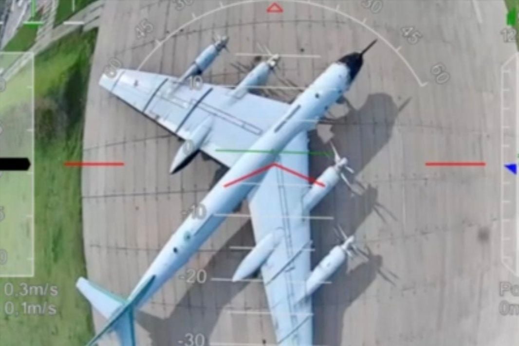 Фуры с дронами и тюремные сроки: кого в РФ назначили виновными за легендарную "Паутину"