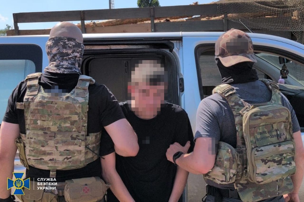 СБУ на Харьковщине разоблачила агента РФ, зарегистрировавшего десятки Starlink: "Домой хочу! Я наш"