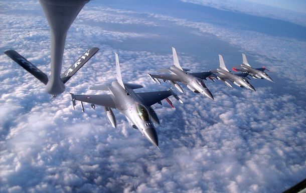 Америка одобрила пакет поддержки истребителей F-16 для Украины на 310 миллионов долларов