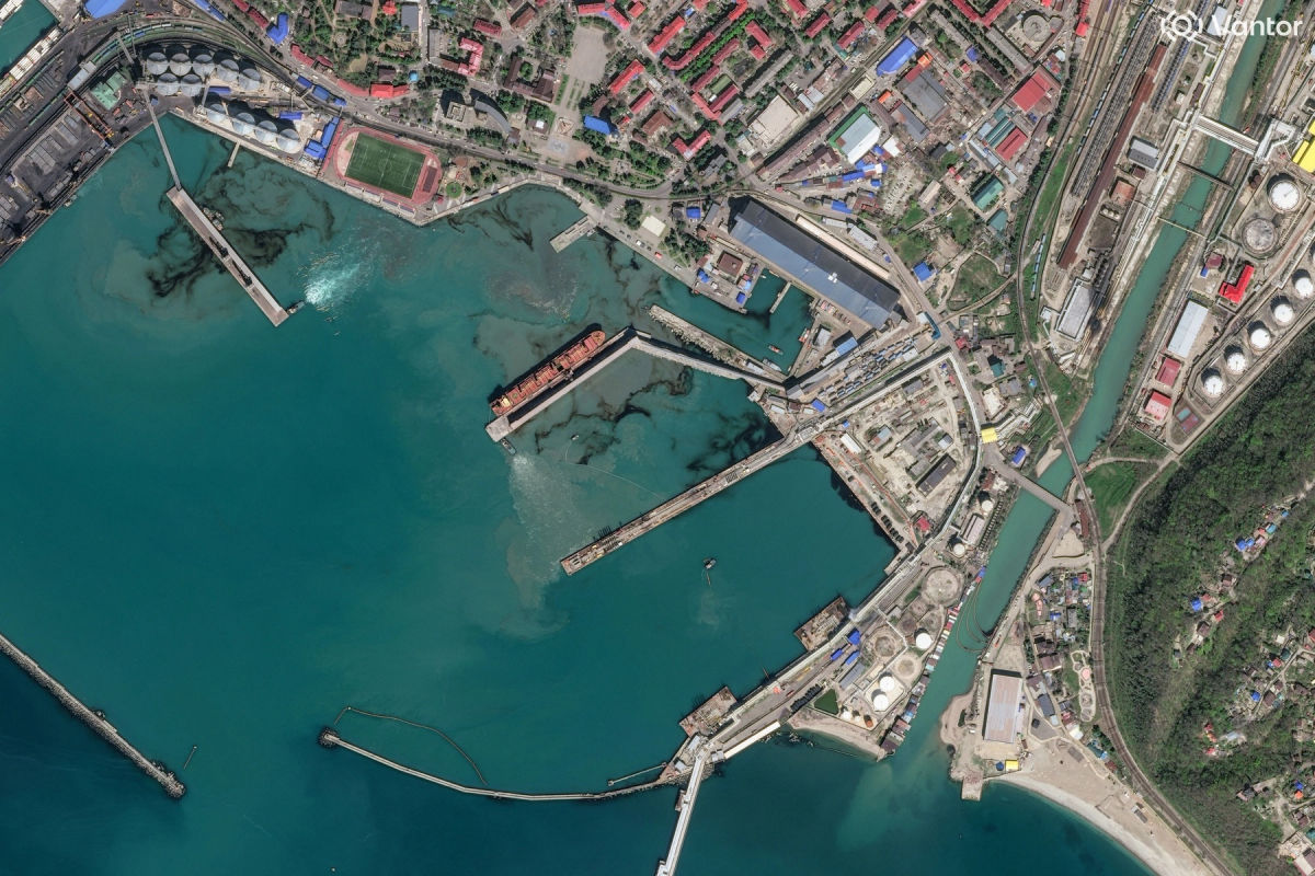 Почему по НПЗ в Туапсе так часто прилетает, и при чем здесь Крым – отвечает эксперт