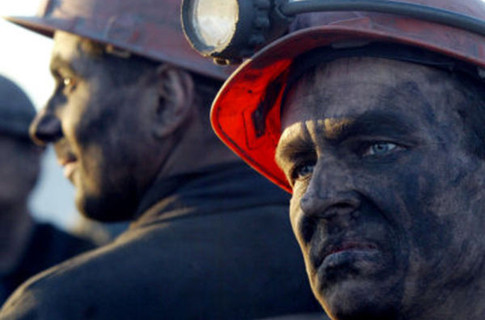 В Селидово и Новогродовке горняки шахт устроили голодный бунт
