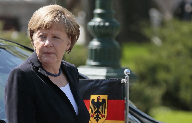 Меркель призвала ввести бесполетную зону над Сирией 