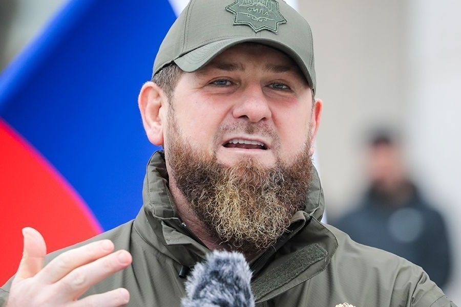 ​СМИ: Кадыров солгал о поездке под Киев, ролик "под Гостомелем" снят в погребе в Грозном