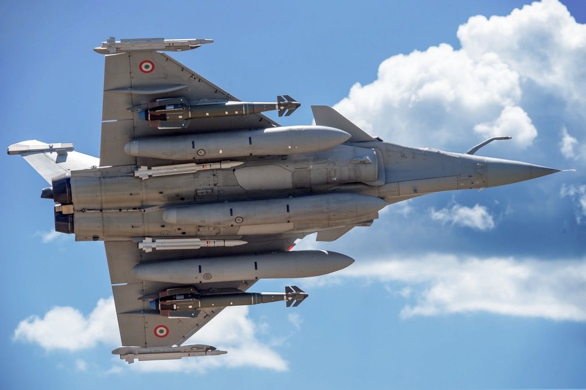 Во Франции произошла авиакатастрофа с участием двух военных самолетов Rafale