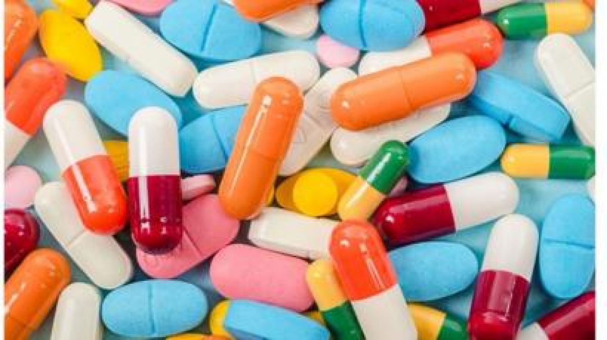В Украине разрешили продавать лекарства через Интернет 