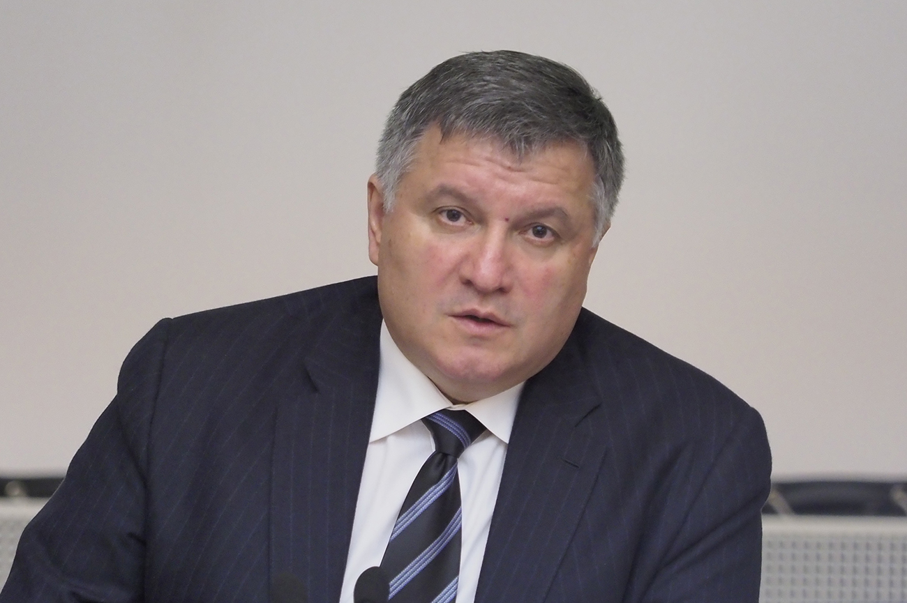 Источник в "Слуге народа" сообщил, кто заменит Авакова на посту главы МВД: названа громкая фамилия