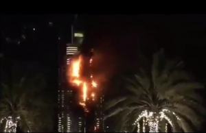 Из-за новогоднего фейерверка в Дубае загорелся 300-метровый отель полный туристами 