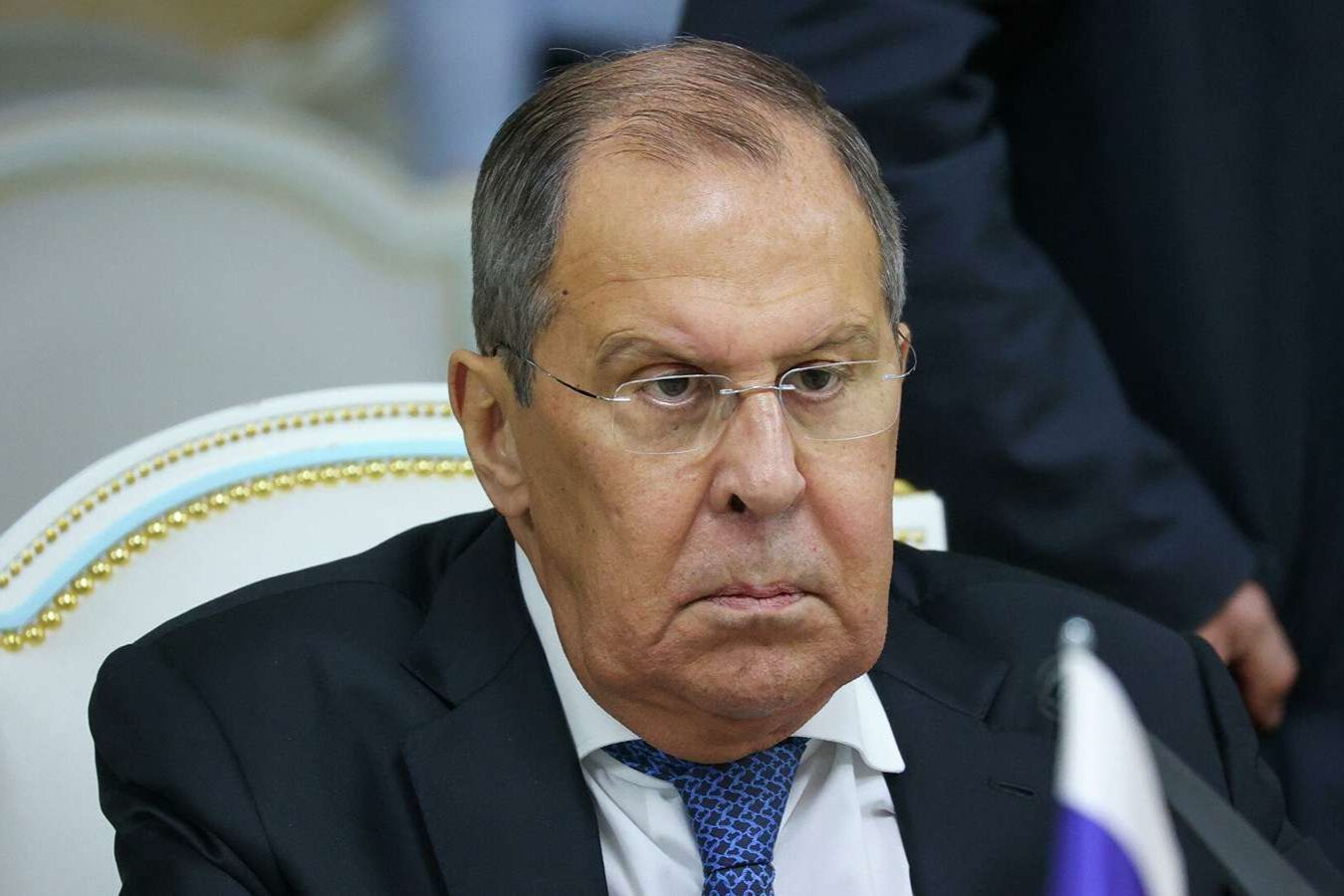 Лавров загрожує "звільнити" всю Україну та зажадав виборів