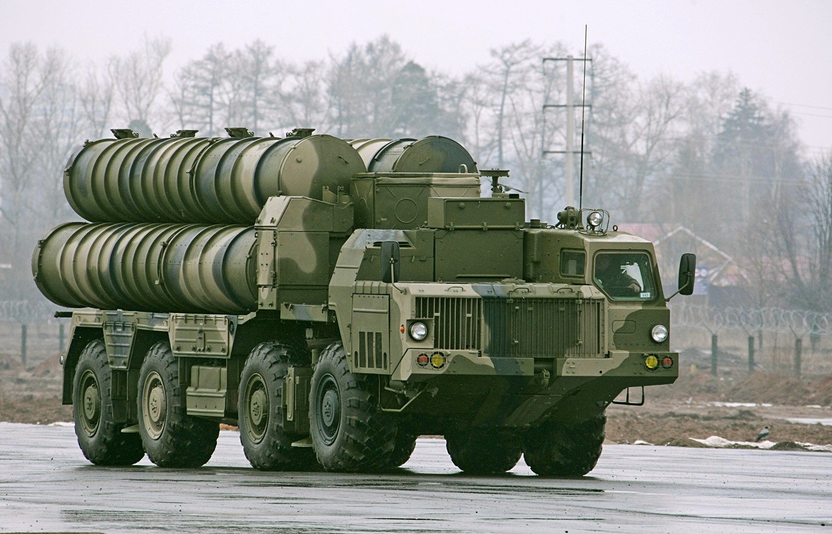 В России признались, какое тяжелое оружие перебросили в Крым после "ошибки" с "Искандер-М" и Ту-22М3 