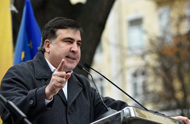 Участники митинга возле стен Рады не намерены уходить: Саакашвили рассказал, сколько продлится "осада" Парламента активистами