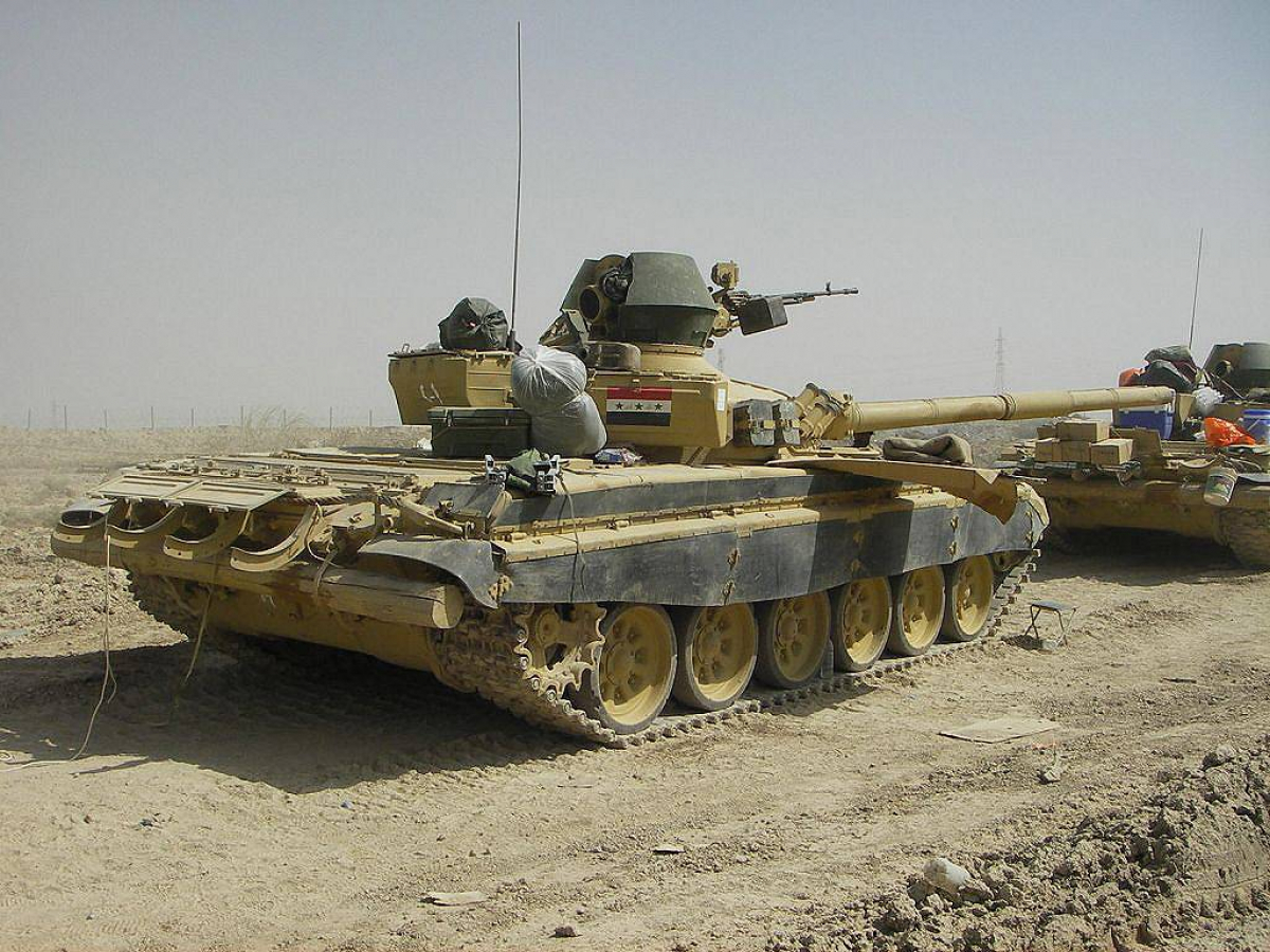 В Сирии повстанцы на БМП пошли на таран танка Т-72: видео боя