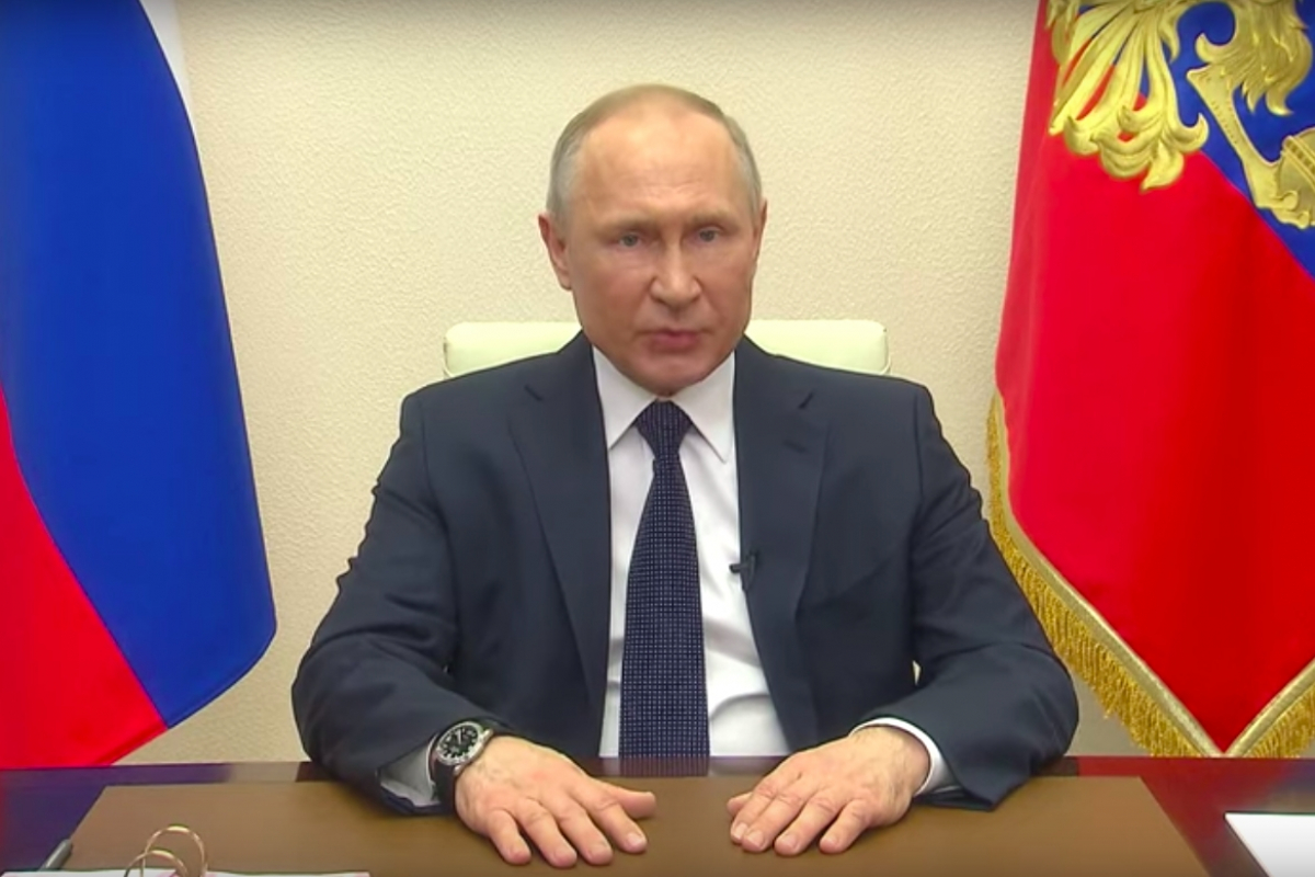 ​"Нас просто послали”, - россияне резко отреагировали на 10-минутное обращение Путина к народу