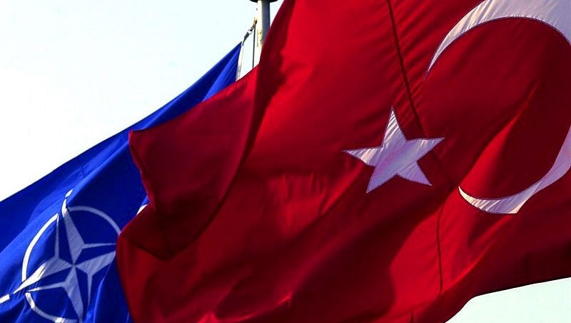 СМИ: Турция не осмелится выйти из состава НАТО, несмотря на сближение Путина и Эрдогана