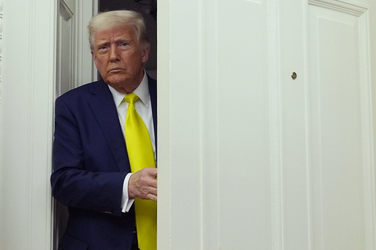 ​Трамп давит не на ту страну: озвучено два шага для США, которые заставят РФ "утихомириться", – Bloomberg