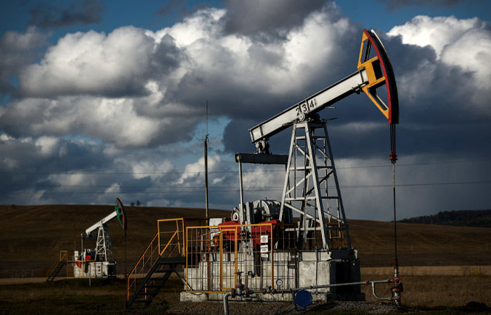 Рекордный обвал цен на нефть: Россия теряет сверхприбыли, экономика рушится