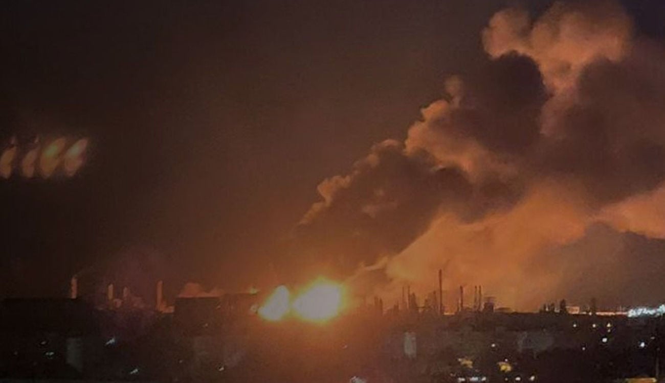 Атаки ВСУ на НПЗ в России достигли рекорда по дальности и частоте – появилась инфографика