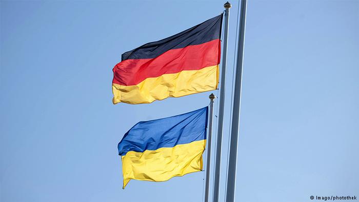 Германия согласна поддержать территориальную целостность Украины и помочь восстановить разрушенный войной Донбасс, но есть ряд условий