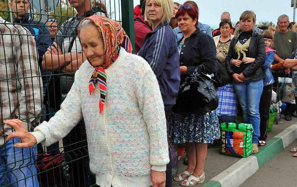 Резников ответил, что ждет пенсионеров "ДНР/ЛНР" после карантина
