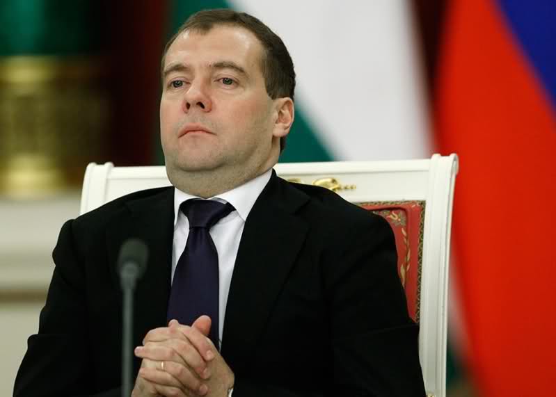 Депутат путинской "Единой России" потребовала жестко наказать Медведева за коррупцию, однако внезапно опозорилась: СМИ опубликовали видео, которое вызвало истерику в соцсетях (кадры)