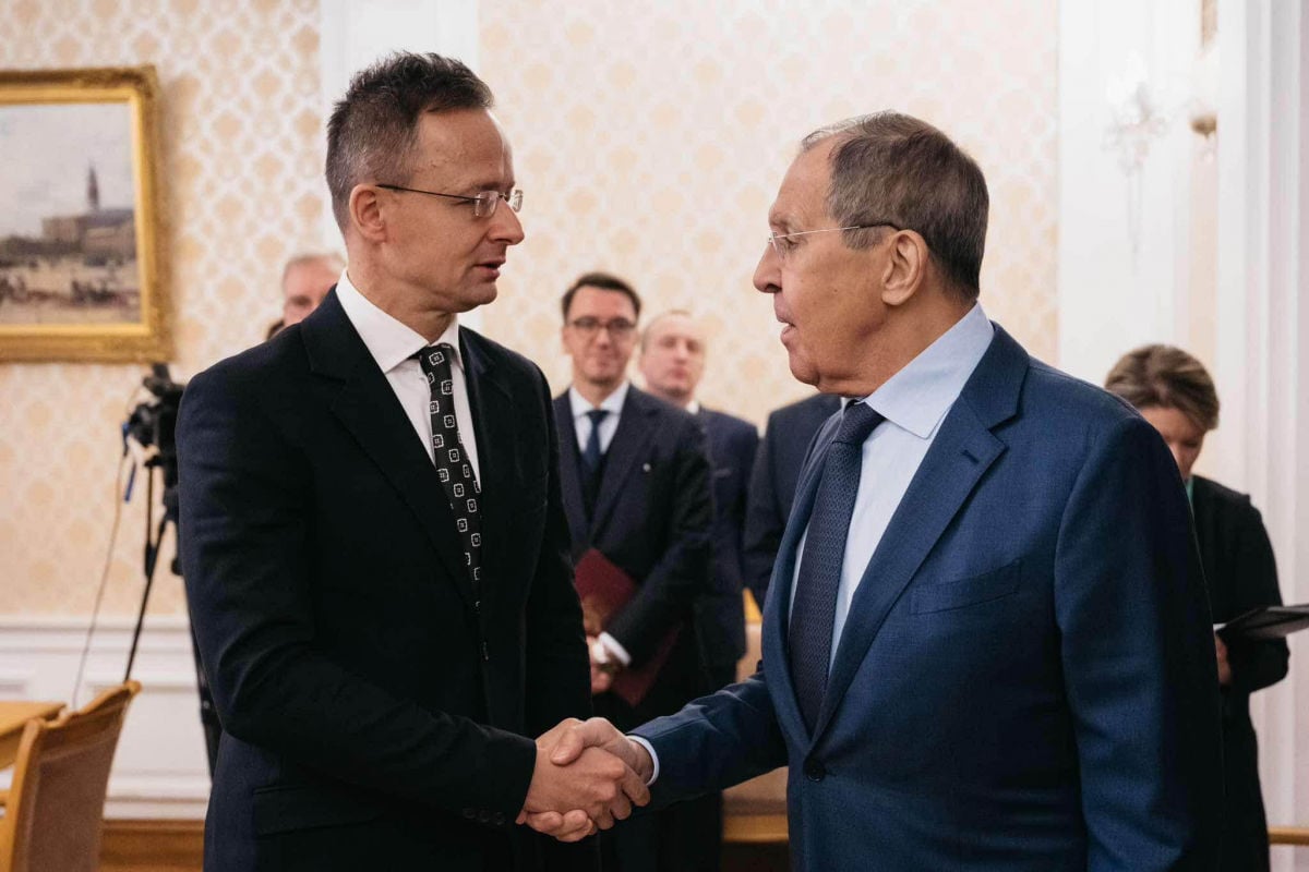 ​"Непредсказуемые последствия", – Лавров в телефонном разговоре пожаловался Сийярто на США