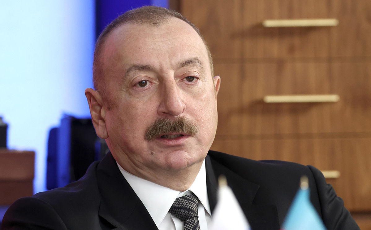 Новый "удар в спину" России: Азербайджан выбросит РФ с европейского рынка газа