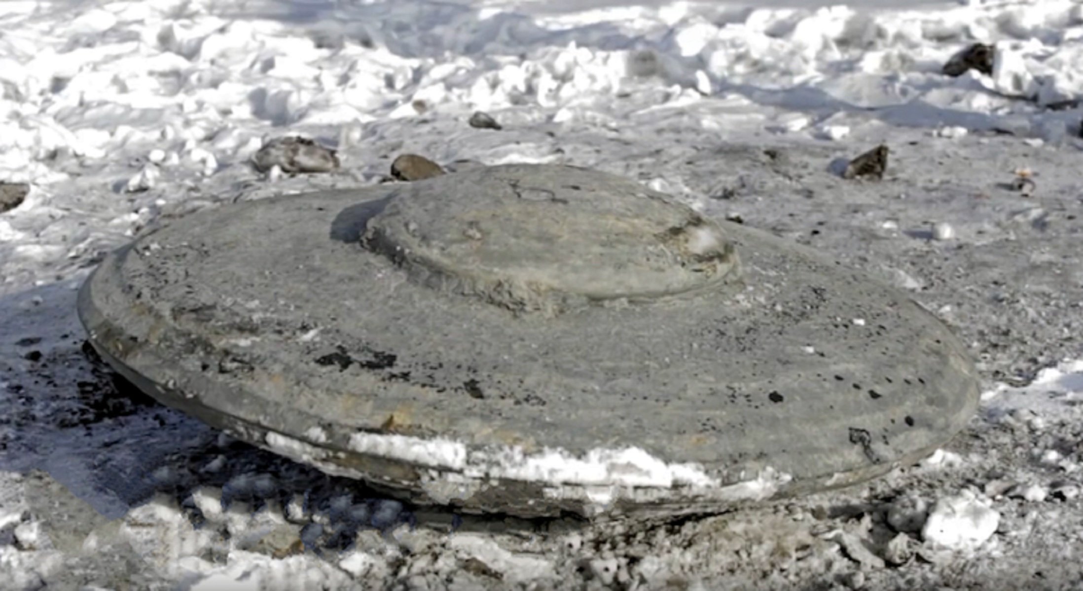 В шахте под Кемерово работники раскопали НЛО, состоящий из неизвестных науке биополимеров 