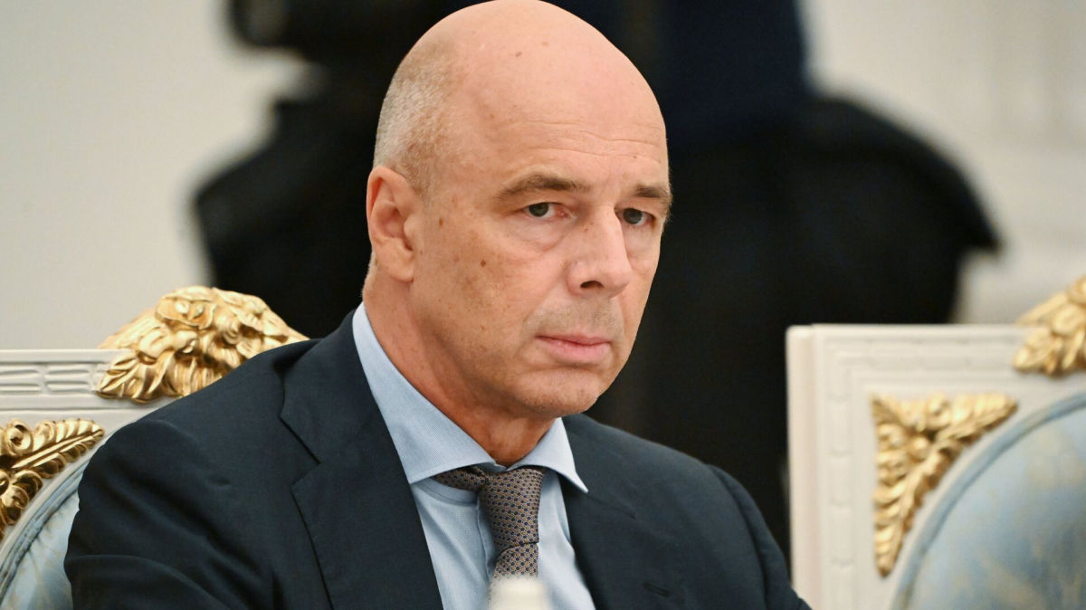 Поступок китайцев поставил ключевого министра путинской делегации в неудобное положение 