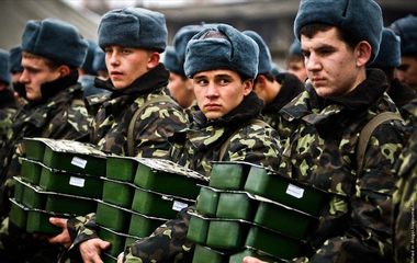Минобороны: военнослужащие, вышедшие из Дебальцево, скоро будут отправлены домой в плановые отпуска