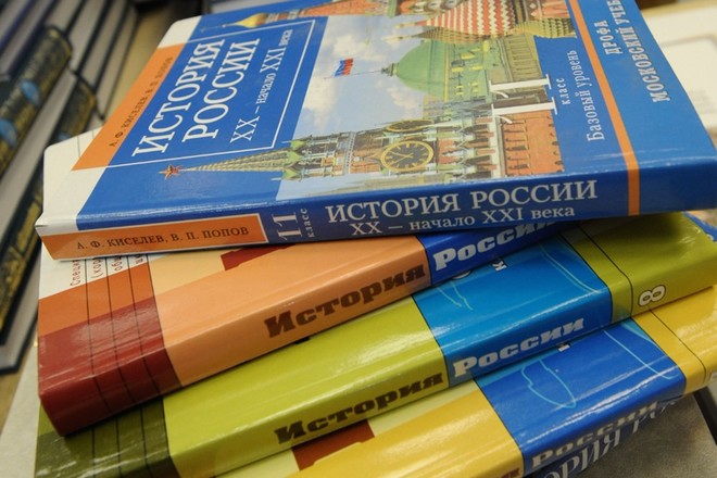ОБСЕ: В луганской школе подтвердили получение учебников из России
