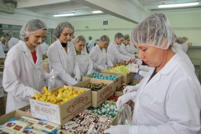 Порошенко теряет бизнес в России: фабрика в Липецке начала сокращение персонала из-за невостребованности продукции