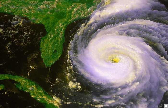 Ураган "Мария" готов обрушиться на Соединенные Штаты Америки