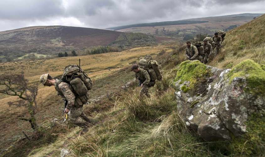 Триумф украинской армии в Великобритании: бойцы ВСУ завоевали "серебро" на международных соревнованиях спецназа - кадры