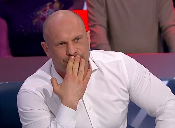 Кива устроил драку в эфире телеканала Медведчука: Мосийчук рассказал подробности схватки - видео