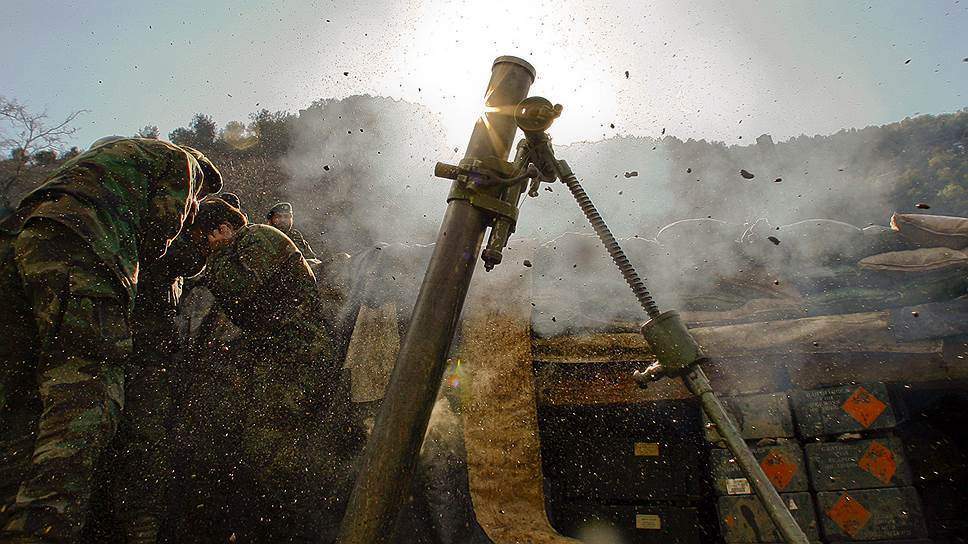 Террористы из минометов 82-мм калибра и 120-мм калибра обстреляли силы АТО на мариупольском и луганском направлениях 