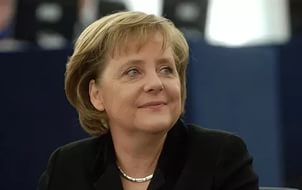 Мининформполитики растолковало "вызывающую" цитату Меркель о Крыме