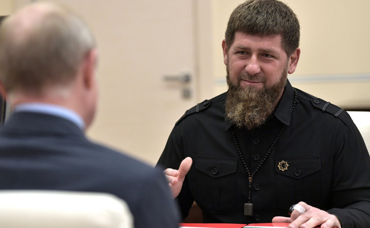 ​Кадыров призывает Путина провести второй этап "спецоперации", назвав ключевую цель