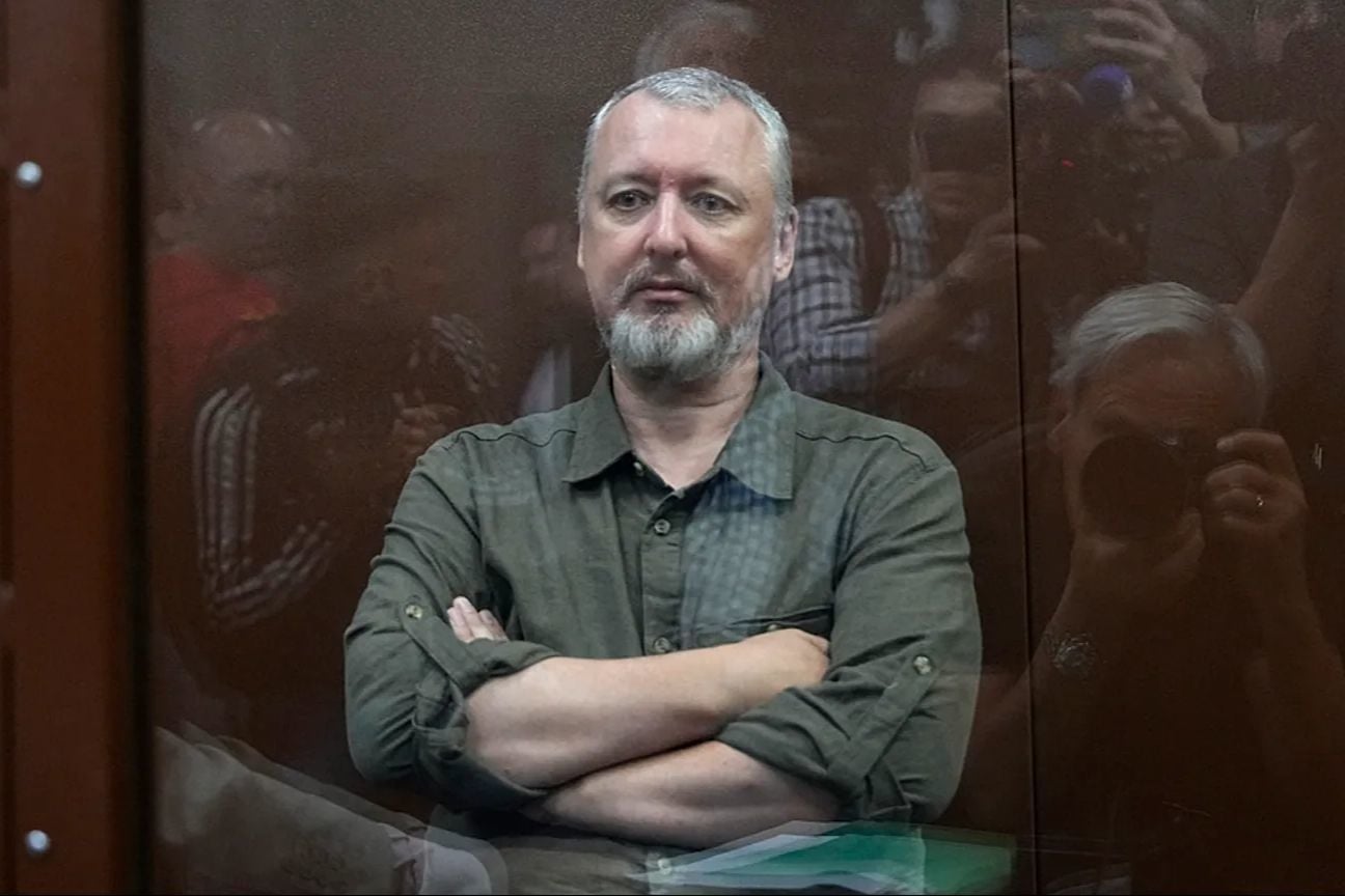 ​Стрелков признал успех Украины: ЧФ РФ разгромлен, а ВСУ наращивают удары