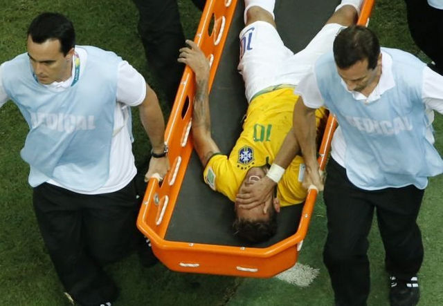 ФИФА выплатит «Барселоне» компенсацию за травму Неймара на ЧМ-2014