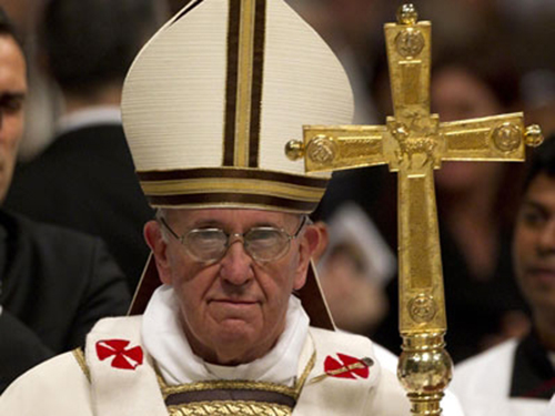 Папа Римский помолился за мир в Донбассе