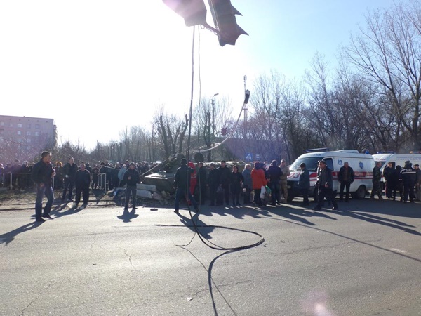 Минобороны: на место ДТП в Константиновке срочно отправлены военные Генштаба