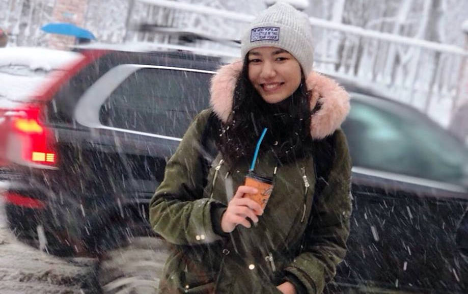 ​В Киеве студентка-медик из Туркменистана прыгнула в Днепр после разговора с замдекана вуза: ведется расследование